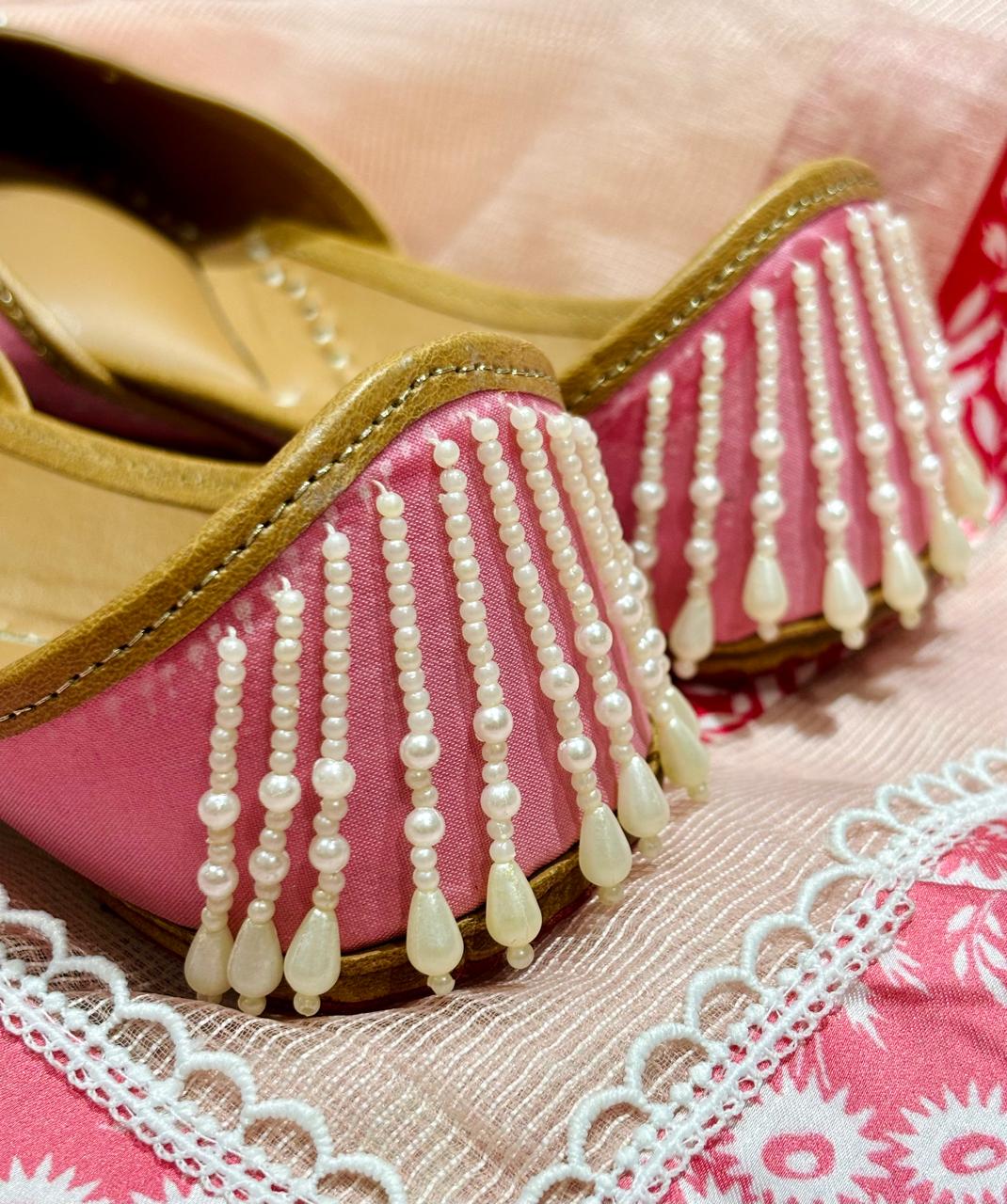 Blush Pearl Noor Jutti